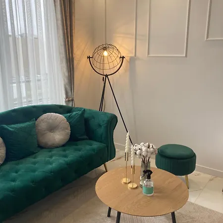 Atrium * Μπάνια Λούκα